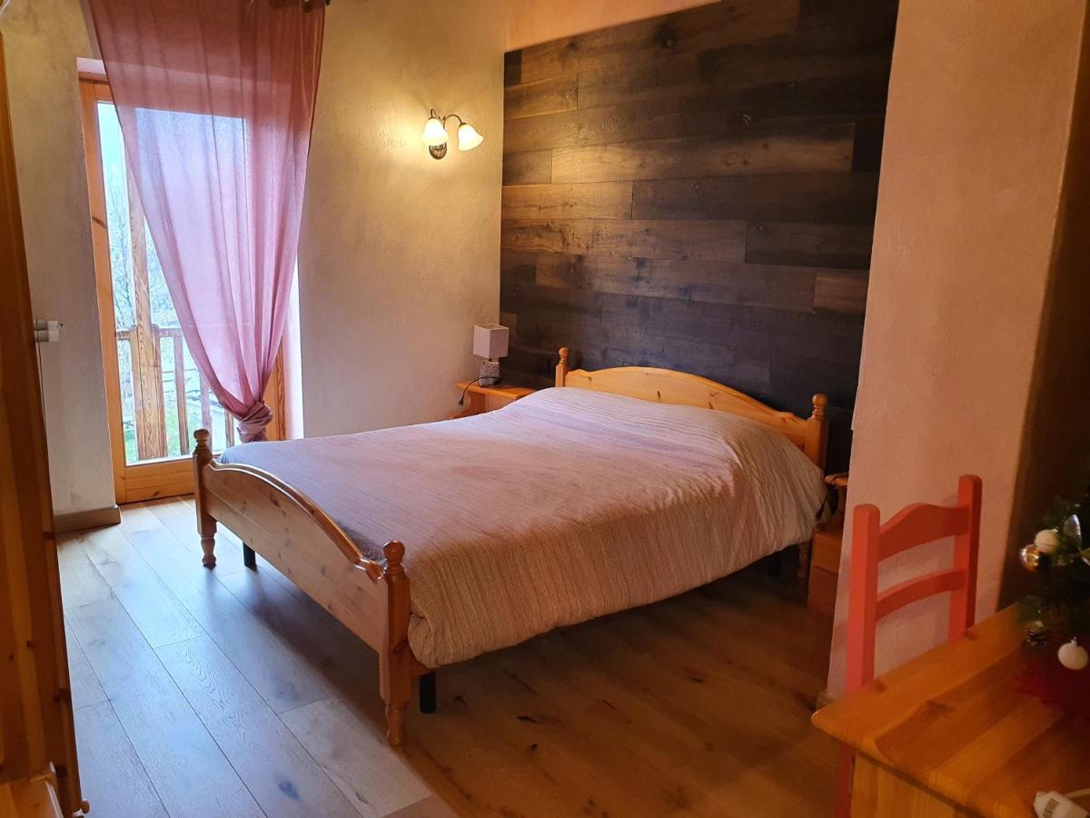 Agriturismo Al Pra Di Muriet Susa Eksteriør bilde