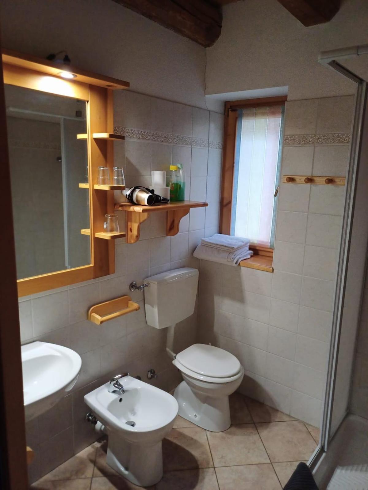 Agriturismo Al Pra Di Muriet Susa Eksteriør bilde